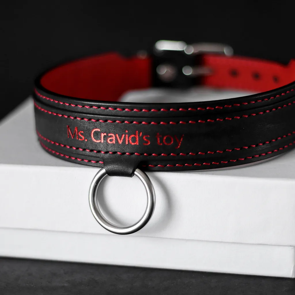 collier cuir soumise personnalisé Ms Cravid's toy