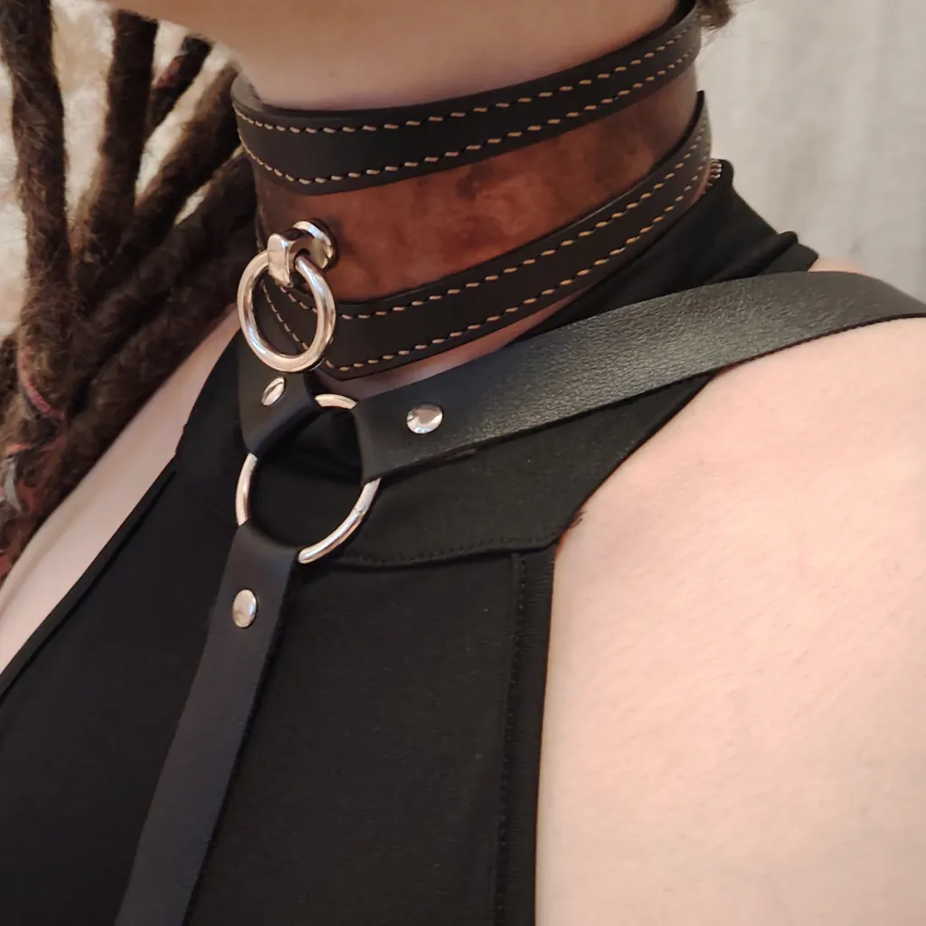 collier soumise cuir cuivre crcreation sur mesure